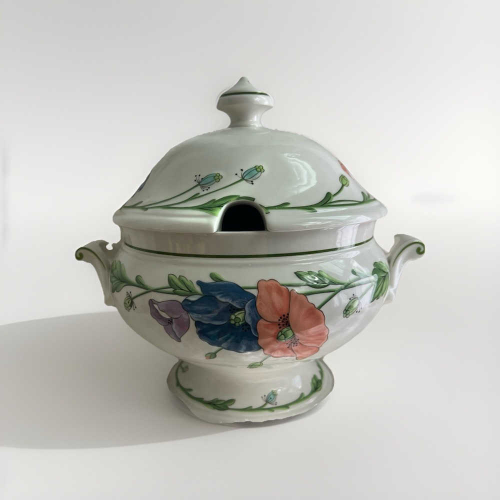 VILLEROY & BOCH "AMAPOLA" ROUND COVERED VEGETABLE TUREEN SERVING DISH